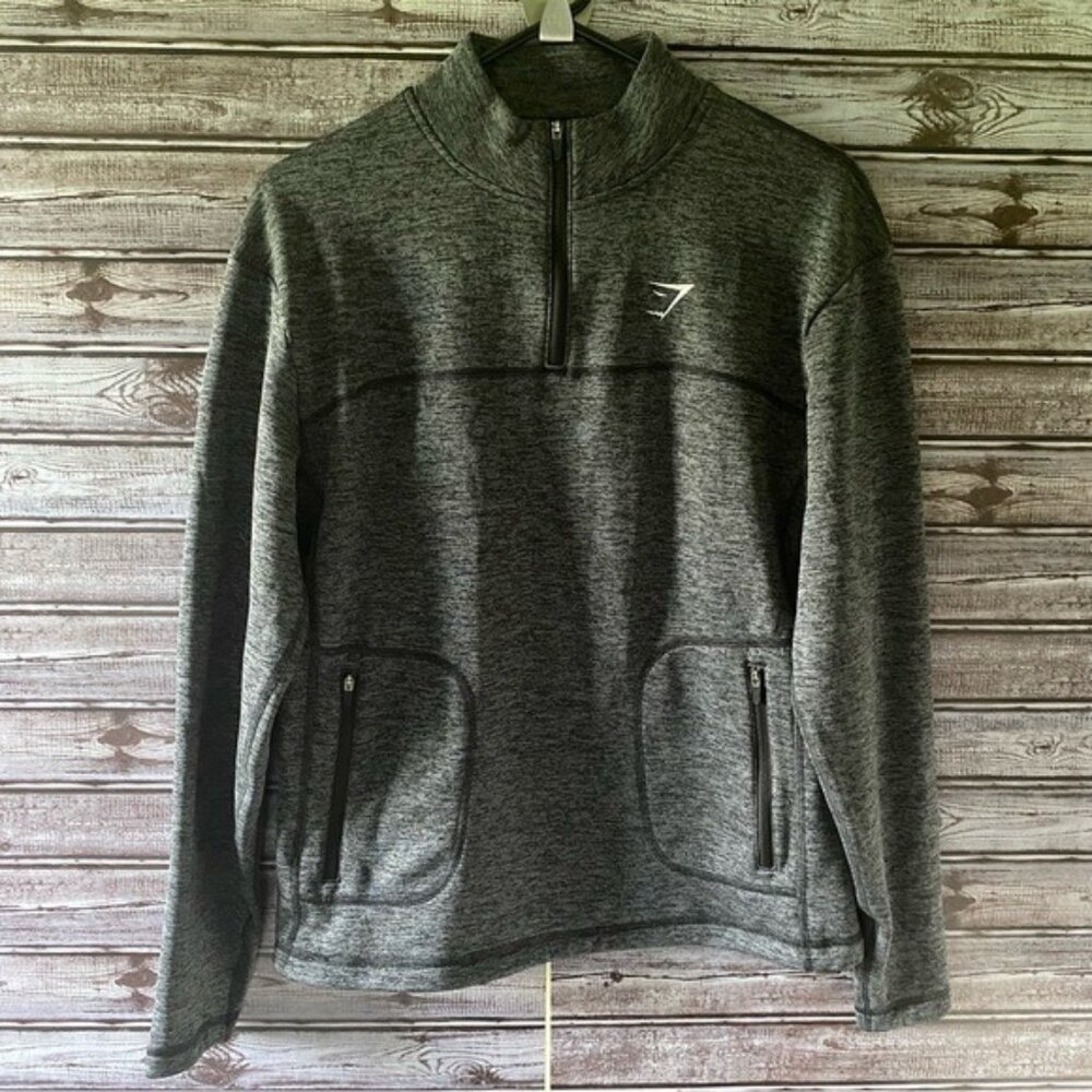Gymshark Women's 1/4-Zip Long-Sleeved Pullover Size M